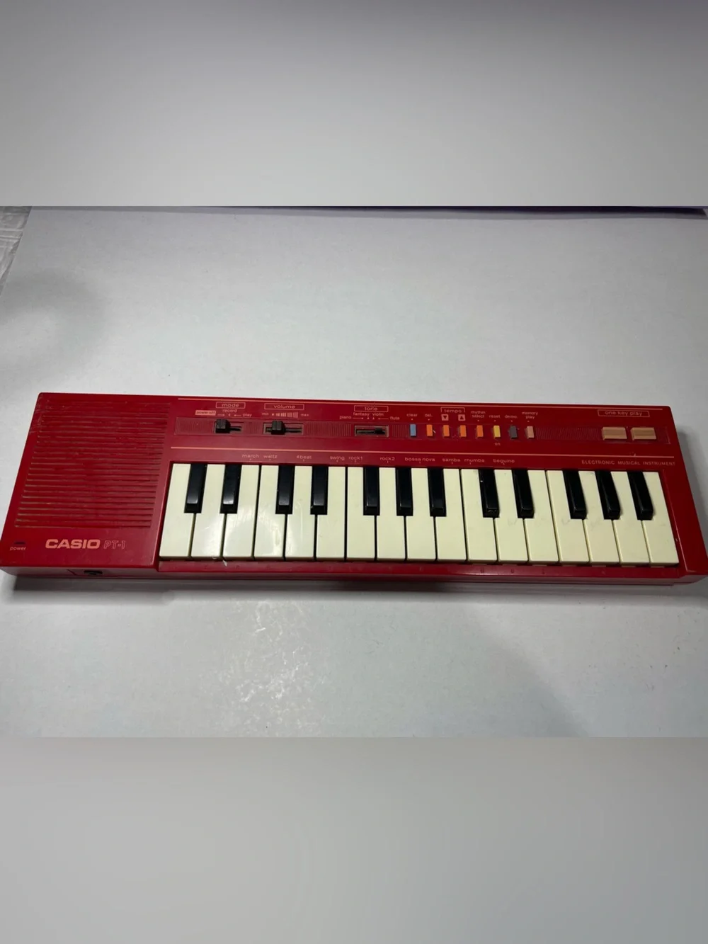 Casio PT-1 Vintage 1980s Red Mini 29-Key Keyboard Synthesizer - Tested Working